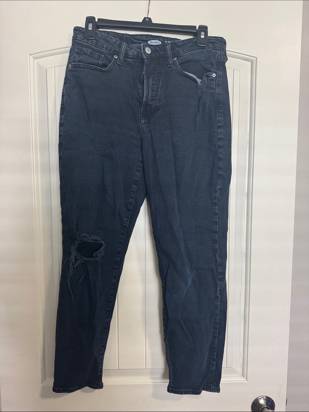 Old Navy Women's O.G Straight black Demin Jeans with Knee Distress